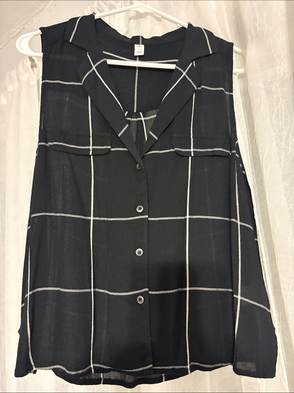 bp Black Windowpane Sleeveless Button-Front Blouse